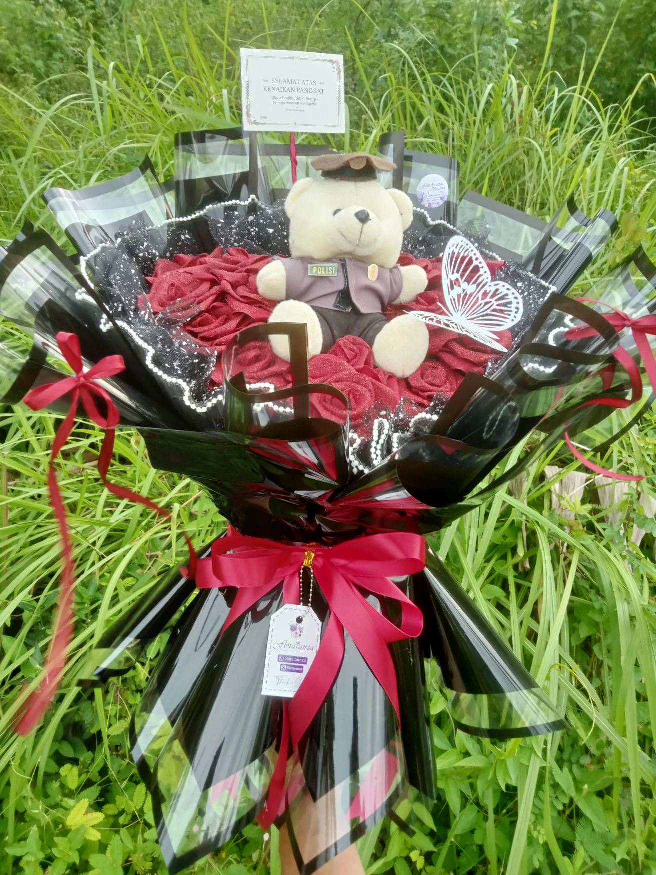 Red Honor Bear Bouquet
